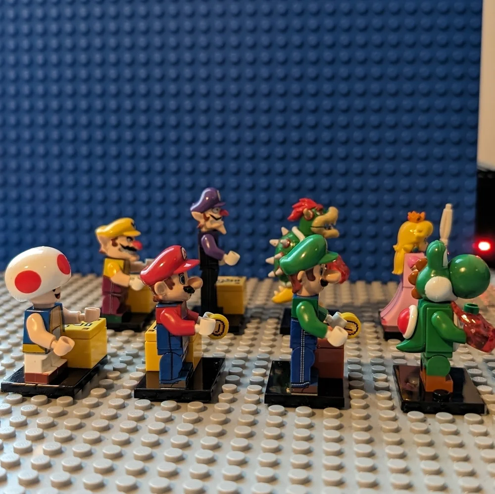 8 Minifigures - Super Mario Brothers Brick Minifigure Toy Building Action Figure